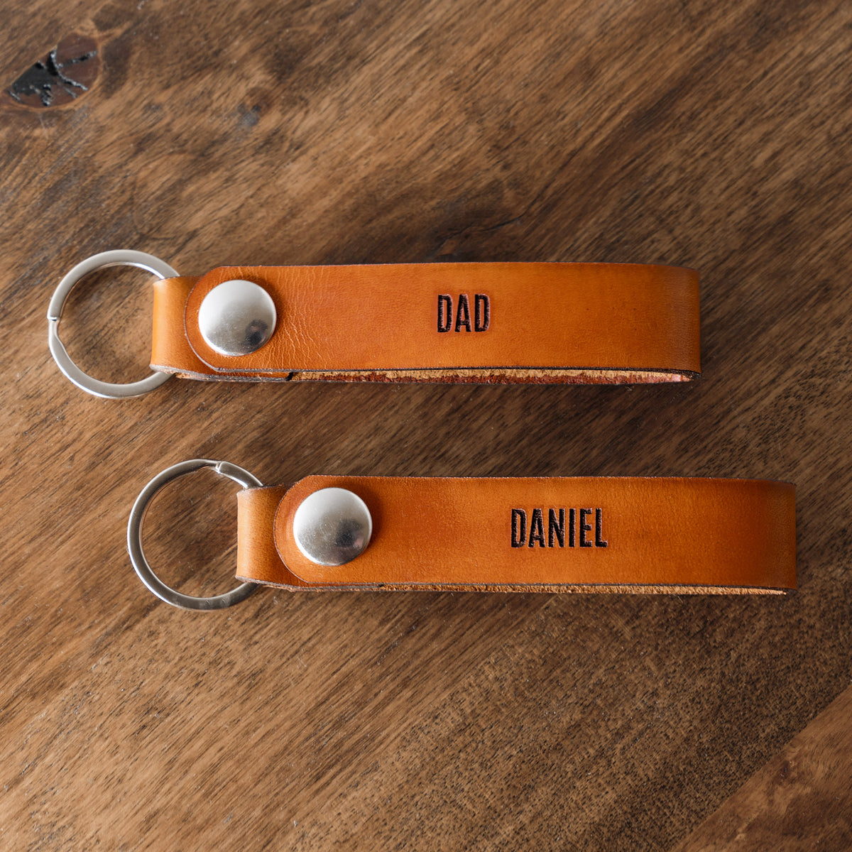 Personalized Leather Keychain, Monogrammed Keychain, Groomsmen Gift, B –  UrWeddingGifts