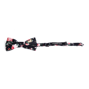 
                  
                    Black Floral Bow Tie for Groomsmen
                  
                